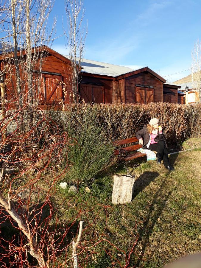 Hosteria Rukahue Hotel El Calafate Exterior photo