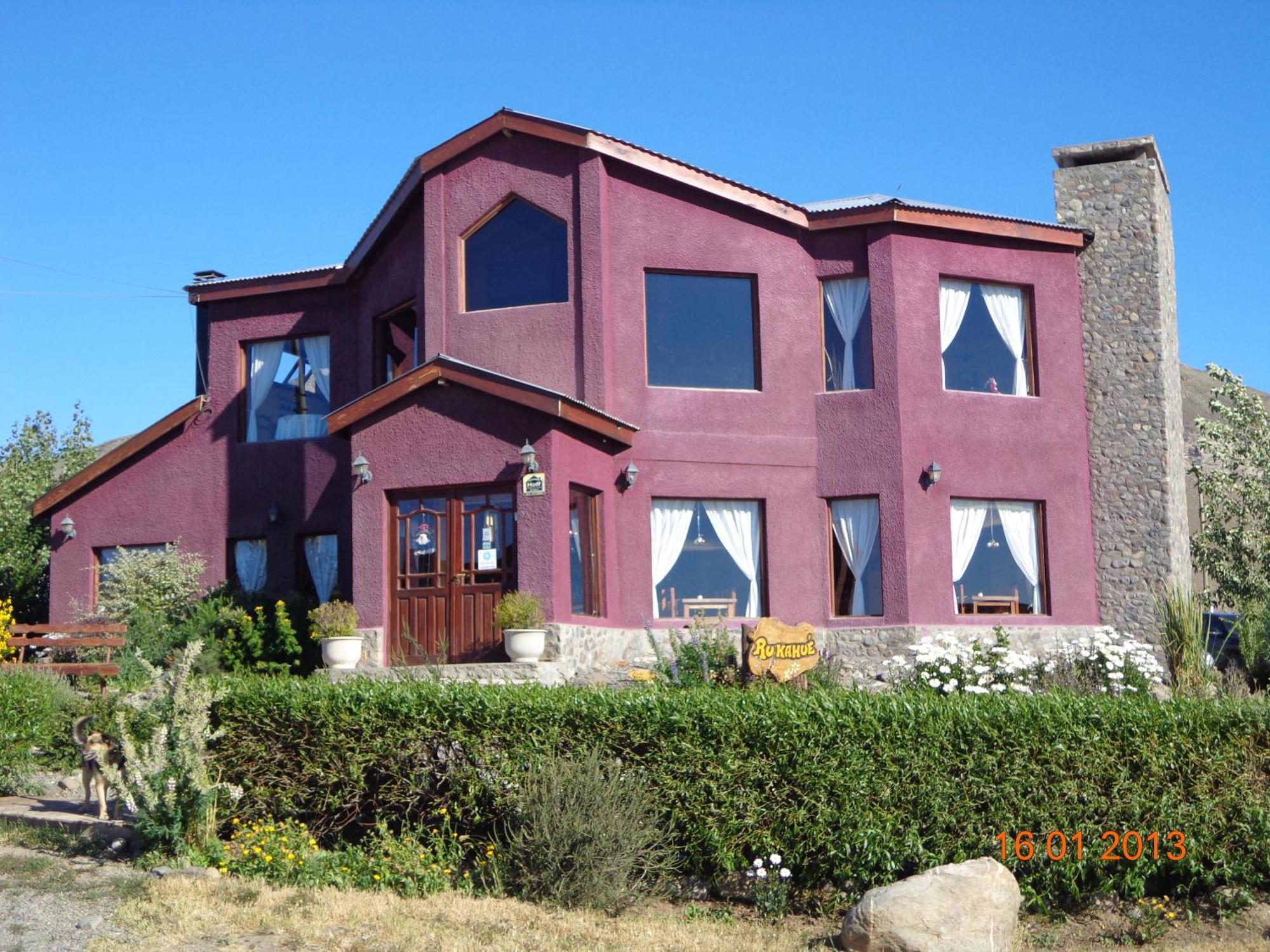 Hosteria Rukahue Hotel El Calafate Exterior photo